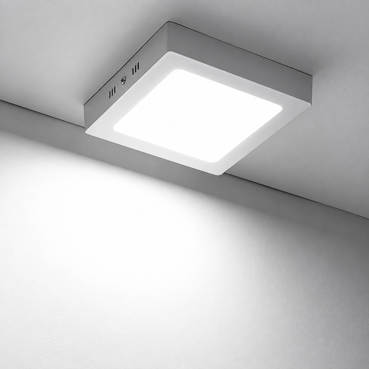 Square Surface-Mounted LED Downlight – 18W / 24W | Warm White & Daylight